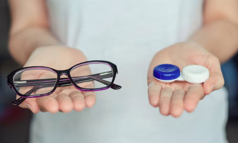 Glasses or Contacts? How to Decide What’s Right for You